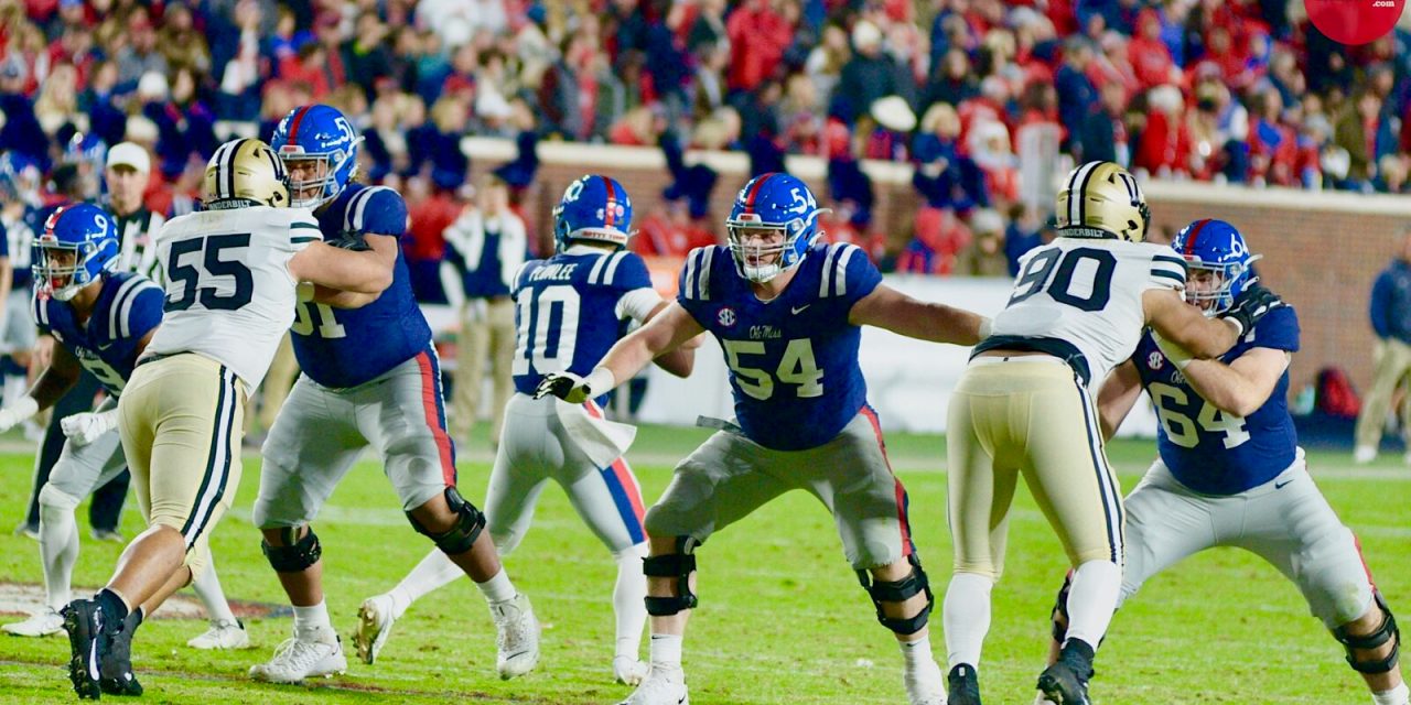 Linemen Gallery: Homage to the Big Men Up Front
