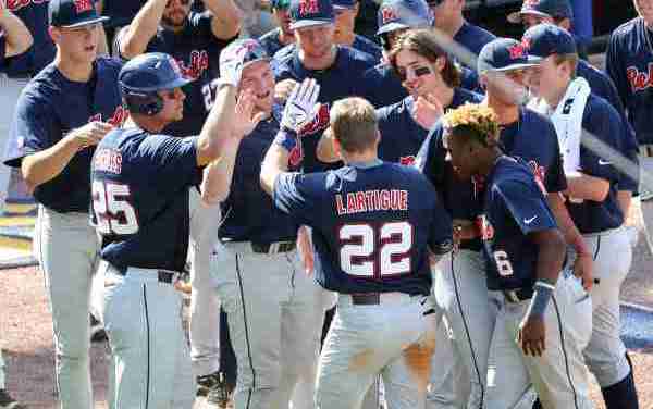 Strong offense propels No. 10 Ole Miss to 10-4 win over No. 4 South Carolina